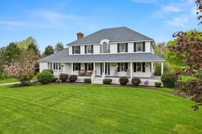 24 Spring Hill Rd 1