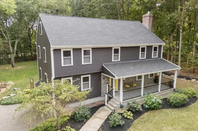 32 South Road