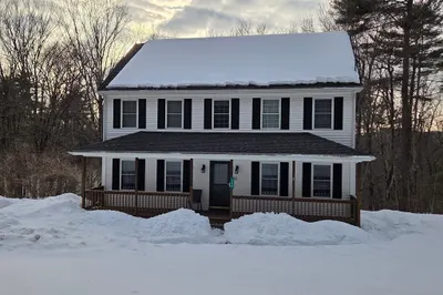 366 Southbridge Rd