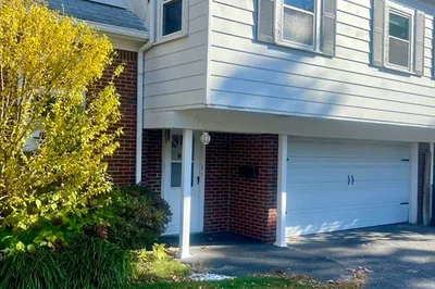 20 Vernon St #2