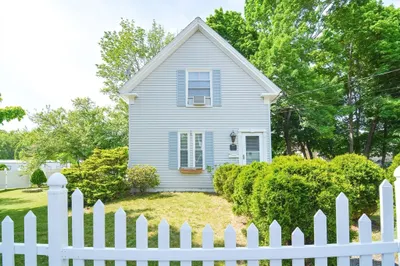 81 William St