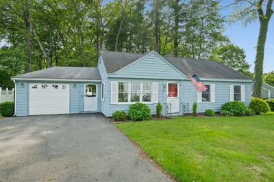 34 Birchcroft Rd