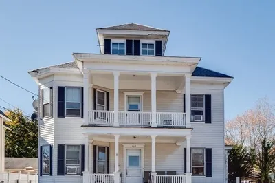 243 Foster Street #02 1