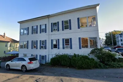 31 Edwards St #2F 1
