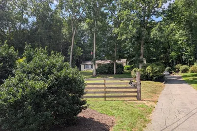 37 Brookside Dr 1