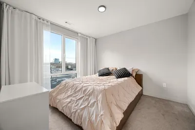 21 Soldiers Field Pl #408