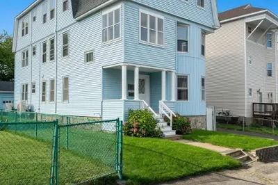 15 Ericsson St #1 1