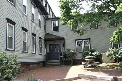 12 Walnut St #1 1