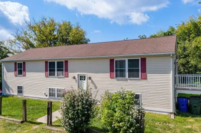 23 Tillson St