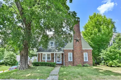 28 Litchfield Ave 1