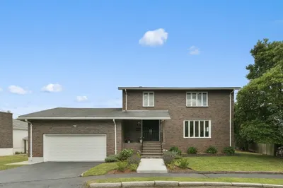 28 Rita Drive