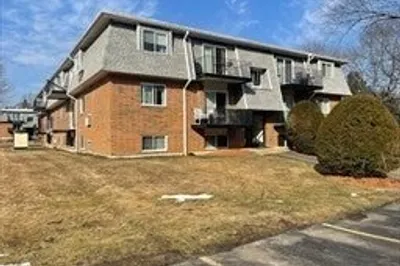 176 Maple Ave #7-38