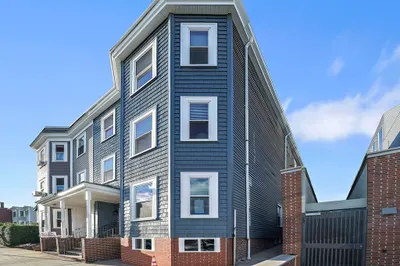 804 E Sixth #3