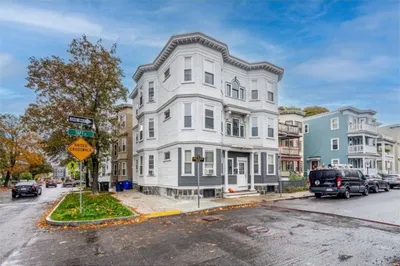 37 Taft St #2 1
