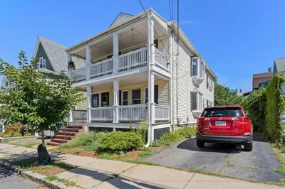 9 Woods Avenue #9