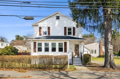 96 Spring St 1
