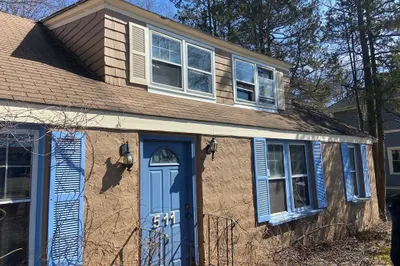 511 Parker St 1