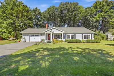 33 Westwind Rd 1