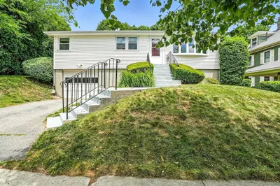 28 Kenwood Ave