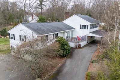 18 Ramblewood Dr 1