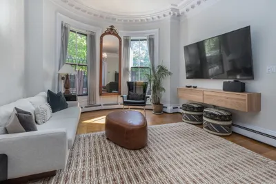 104 Pembroke Street #3