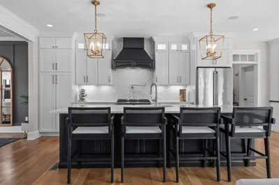45 Rochambeau Ave 1
