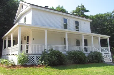 7 Maple Place A