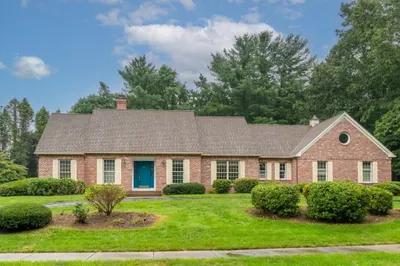53 Ashford Rd 1