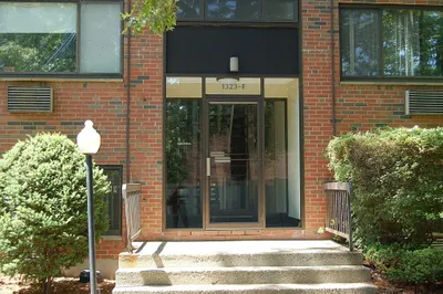 1323 Worcester Rd #F2