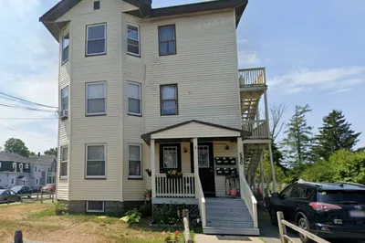 580 Bay Street #4 1