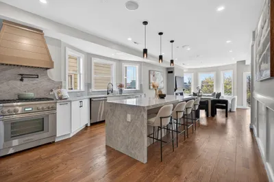 557 Somerville Ave #2 1
