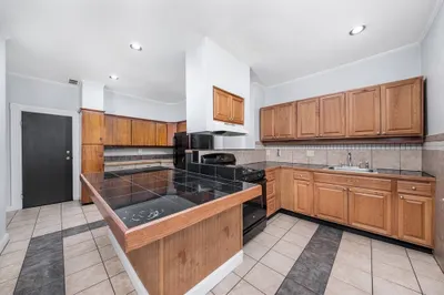 51 Shurtleff St #3