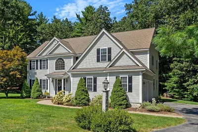 9 Eagle's Nest Road 1