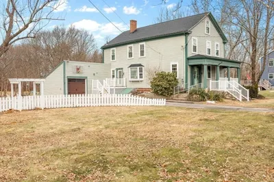 208 South Main St 1