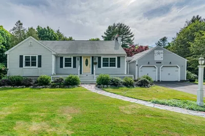 185 Gun Hill St 1