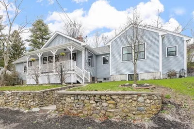 242 Pond Street 1