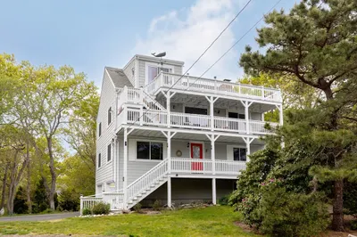 18 Remington Ln 1