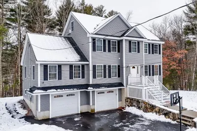 25 Elane Ave 1