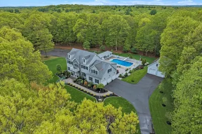 39 Broad Acres Farm Rd 1