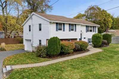 13 Elaine Rd