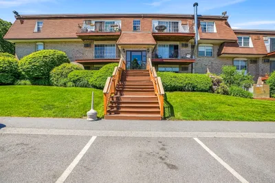 26 Williamsburg Ct #12 1
