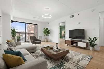 280 Harvard St #4D