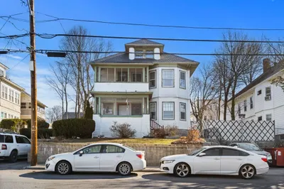 439-441 High St 1