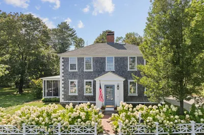 104 Standish St 1