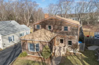 8 Shortell Ave 1