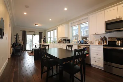140 Minden St #1