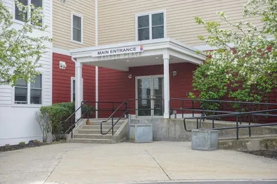 30 Franklin St #429
