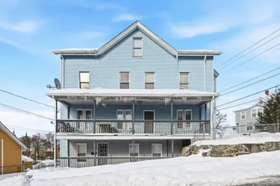 271 Elm St