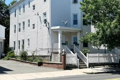 1611 N Shore Rd #2