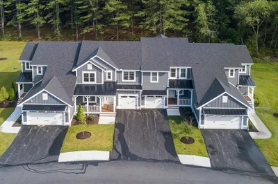 27 Lily Pond Lane #27 1